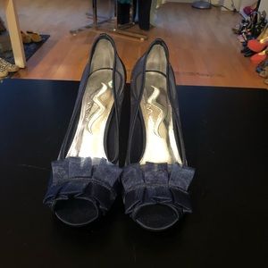 Nina Heels - Never Worn!
